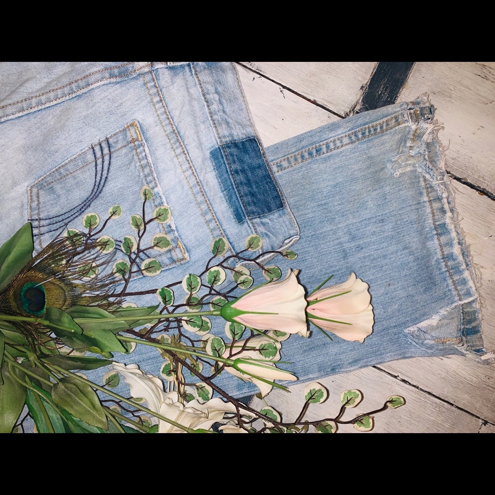 HOLLISTER JEANS SIZE 1 - Picture 6 of 7